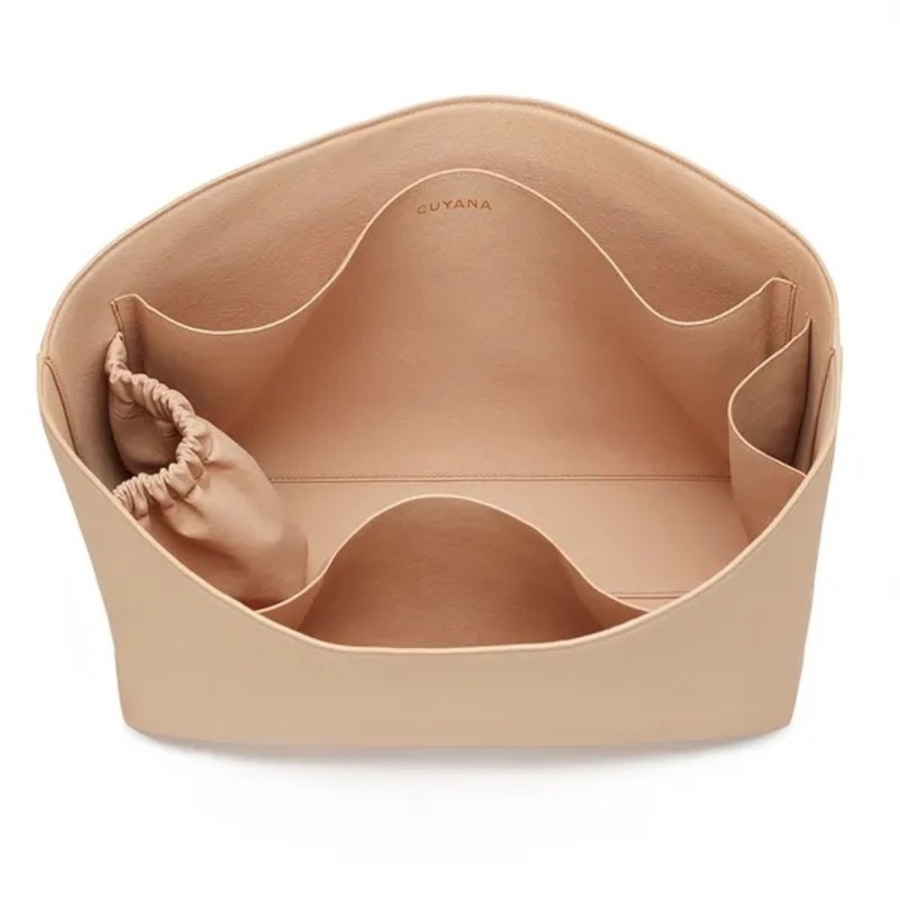 Cuyana tote insert, blush leather
